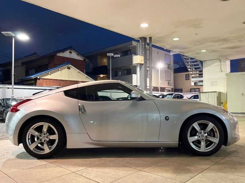 2010 Nissan Fairlady Z CBA-Z34 (UW-6aa8b9baa739f)[26]
