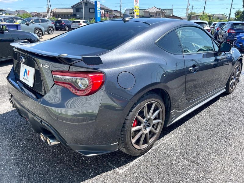 2017 Subaru BRZ DBA-ZC6 (UW-6aa8b9bdd93f9)[17]