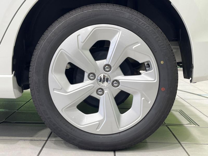 2024 Suzuki Swift 5AA-ZDEDS (UW-6aa8b9c31dbaf)[13]