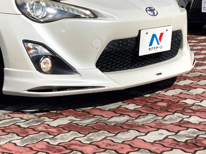 2012 Toyota 86 DBA-ZN6 (UW-6aa8b9c4edf90)[15]