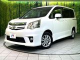 2011 Toyota Noah DBA-ZRR75W