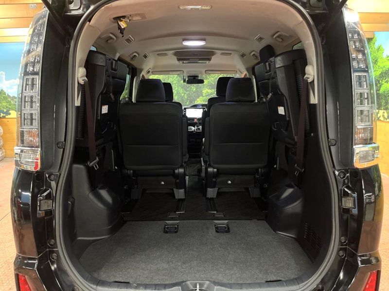 2016 Toyota Voxy DBA-ZRR80W (UW-6aa8b9d0cfb20)[8]