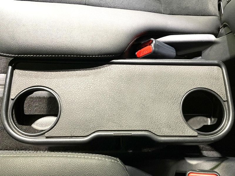 2017 Toyota Voxy DBA-ZRR80W (UW-6aa8b9d417266)[8]