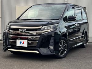 2018 Toyota Noah DBA-ZRR80W