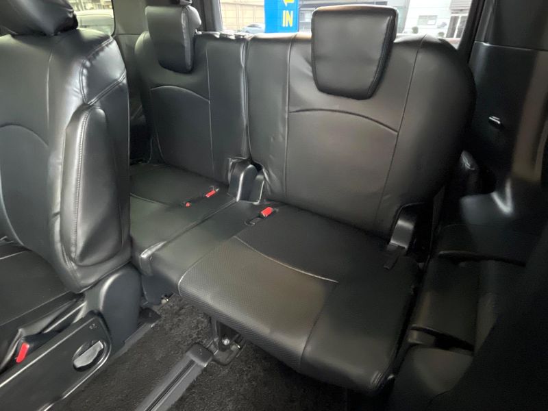 2018 Toyota Voxy DBA-ZRR80W (UW-6aa8b9d7d70d3)[27]