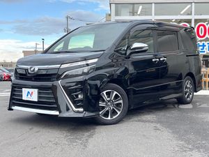 2018 Toyota Voxy DBA-ZRR80W