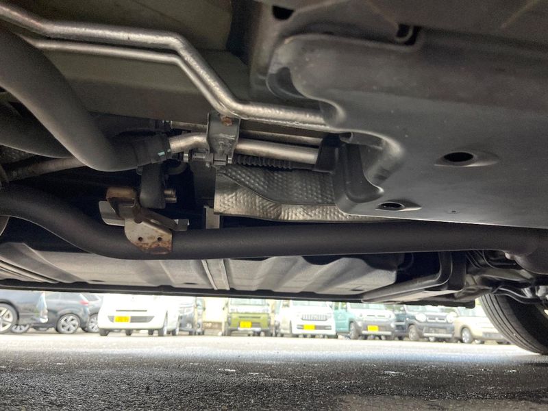 2018 Toyota Voxy DBA-ZRR80W (UW-6aa8b9d7d70d3)[21]