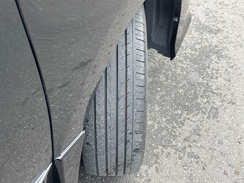 2018 Toyota Voxy DBA-ZRR80W (UW-6aa8b9d7d70d3)[11]