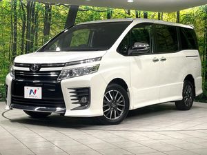 2015 Toyota Voxy DBA-ZRR85W