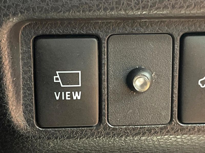 2017 Toyota Harrier DBA-ZSU60W (UW-6aa8b9e4b574b)[28]