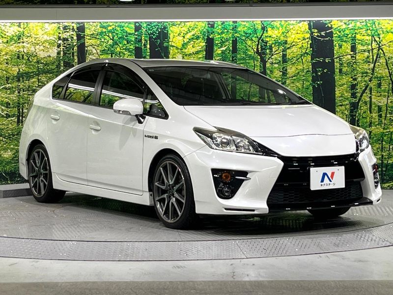 2015 Toyota Prius DAA-ZVW30 (UW-6aa8b9f687bc7)[7]