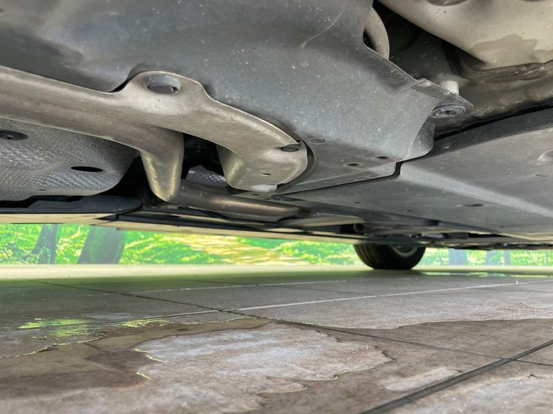 2017 Toyota Prius DAA-ZVW50 (UW-6aa8b9fcec222)[27]