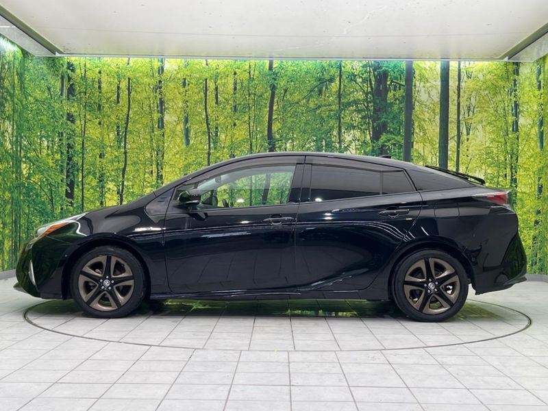 2018 Toyota Prius DAA-ZVW51 (UW-6aa8ba026c28d)[21]