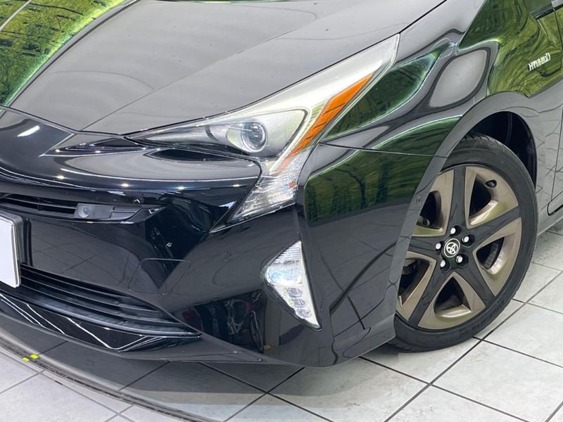 2018 Toyota Prius DAA-ZVW51 (UW-6aa8ba026c28d)[25]