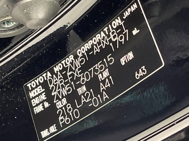 2018 Toyota Prius DAA-ZVW51 (UW-6aa8ba026c28d)[1]
