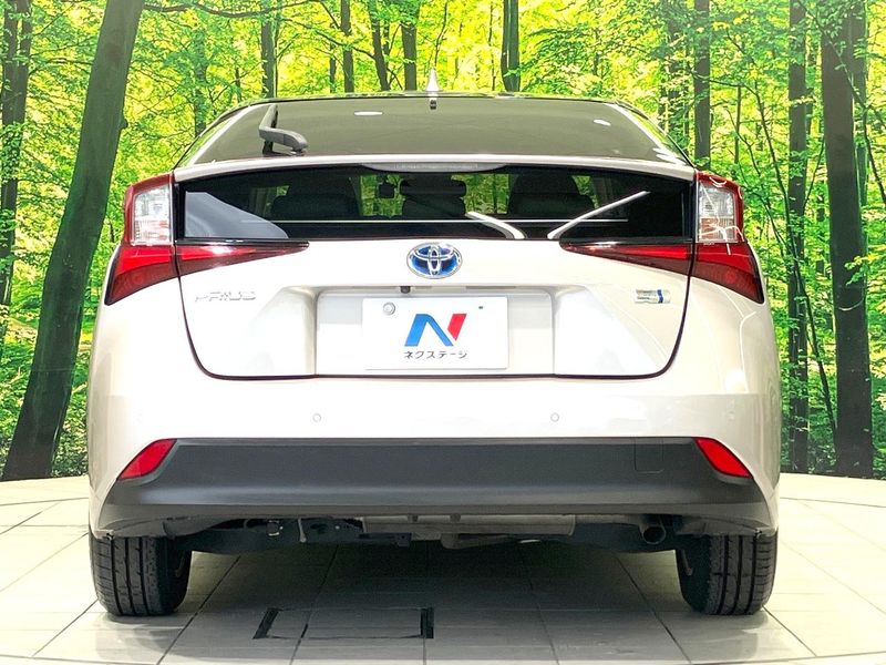 2019 Toyota Prius DAA-ZVW51 (UW-6aa8ba089e1af)[21]