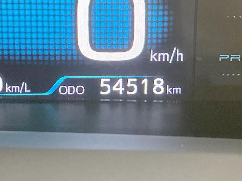 2017 Toyota Prius PHV DLA-ZVW52 (UW-6aa8ba0974b31)[2]