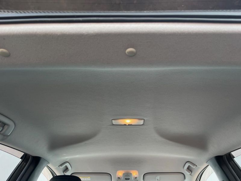 2018 Toyota Prius PHV DLA-ZVW52 (UW-6aa8ba0a70625)[24]