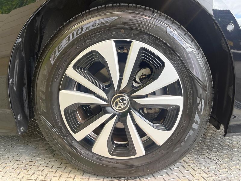 2018 Toyota Prius PHV DLA-ZVW52 (UW-6aa8ba0a7825f)[16]