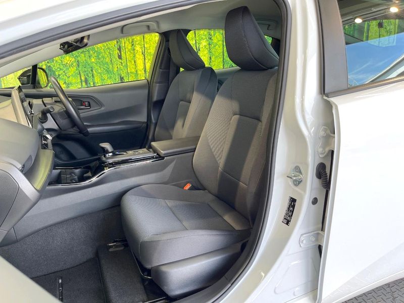 2023 Toyota Prius 6AA-ZVW60 (UW-6aa8ba0d20154)[22]