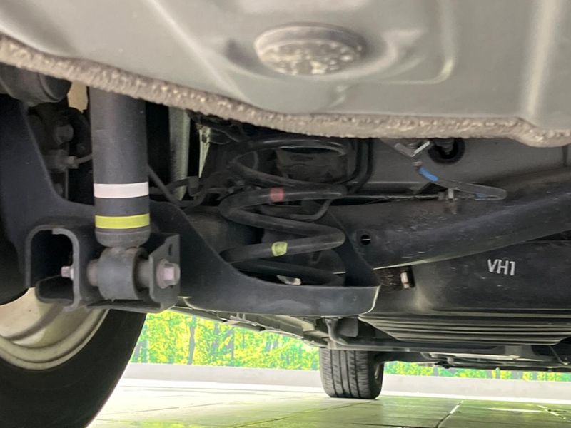2023 Toyota Noah 6AA-ZWR90W (UW-6aa8ba1caf93b)[6]
