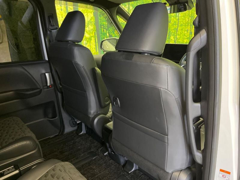 2024 Toyota Voxy 6AA-ZWR90W (UW-6aa8ba25cf847)[7]