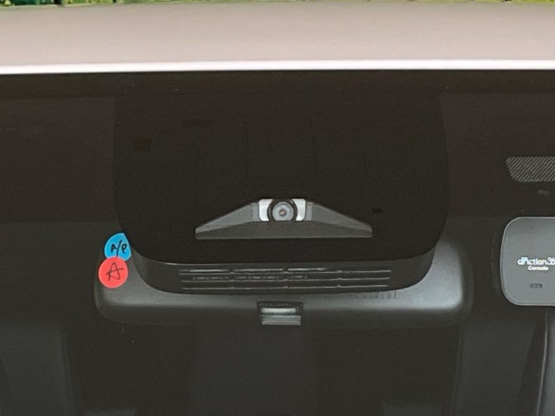 2024 Toyota Voxy 6AA-ZWR90W (UW-6aa8ba25cf847)[22]