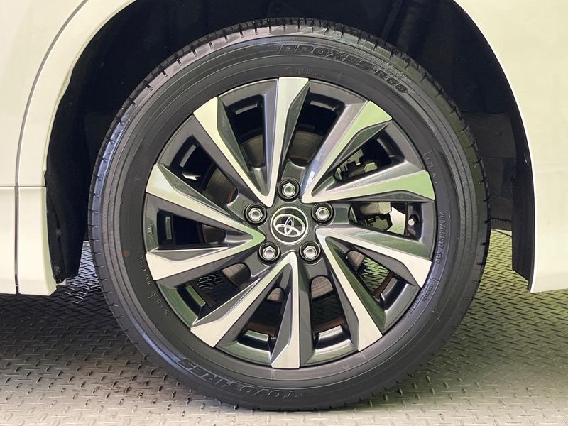 2024 Toyota Voxy 6AA-ZWR90W (UW-6aa8ba25cf847)[21]