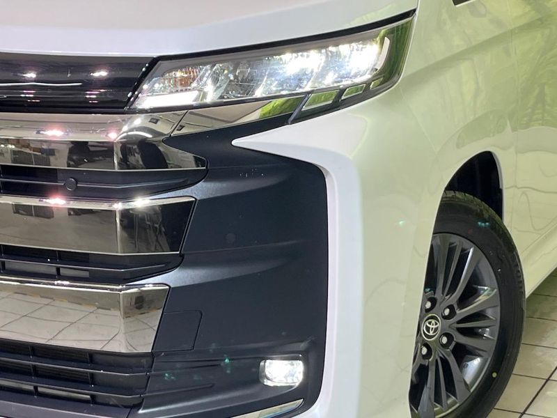 2026 Toyota Noah 6AA-ZWR90W (UW-6aa8ba28ad6ee)[7]