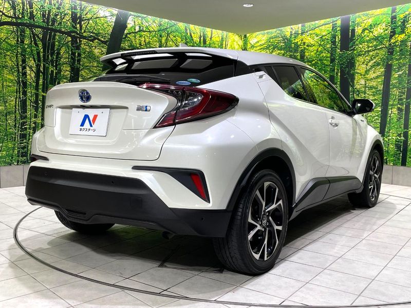 2019 Toyota C-HR DAA-ZYX10 (UW-6aa8ba2fc693d)[20]