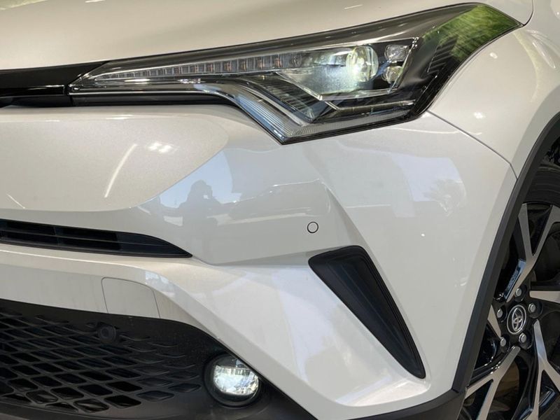 2019 Toyota C-HR DAA-ZYX10 (UW-6aa8ba30579a2)[11]