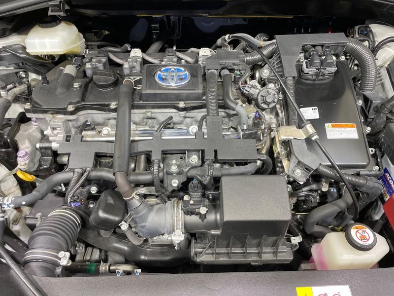 2019 Toyota C-HR 6AA-ZYX11 (UW-6aa8ba31a0fd9)[6]