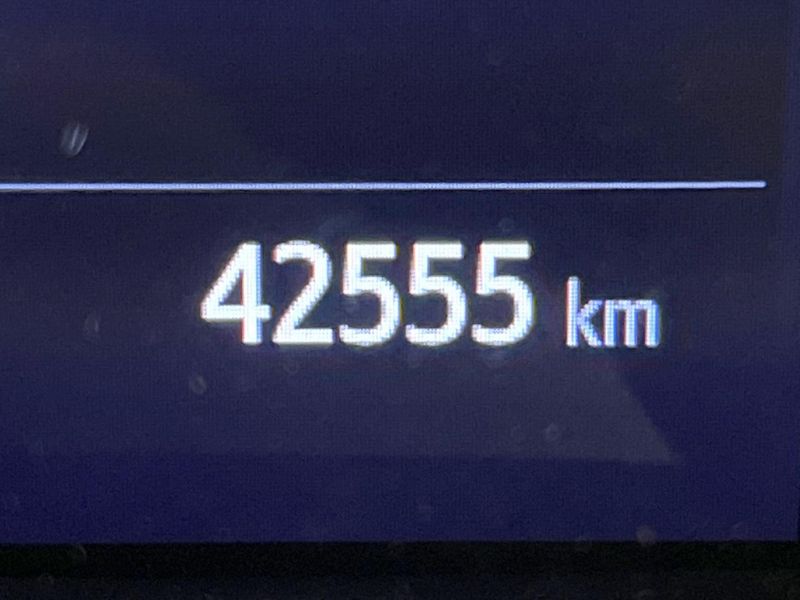 2020 Toyota C-HR 6AA-ZYX11 (UW-6aa8ba31d6d13)[2]