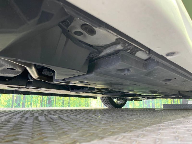 2020 Toyota C-HR 6AA-ZYX11 (UW-6aa8ba31d6d13)[19]