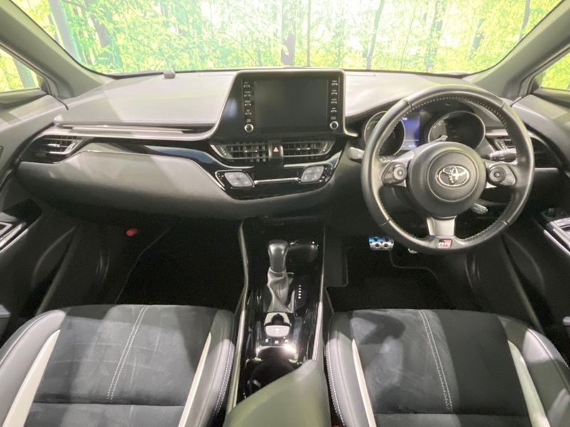 2020 Toyota C-HR 6AA-ZYX11 (UW-6aa8ba31d6d13)[21]