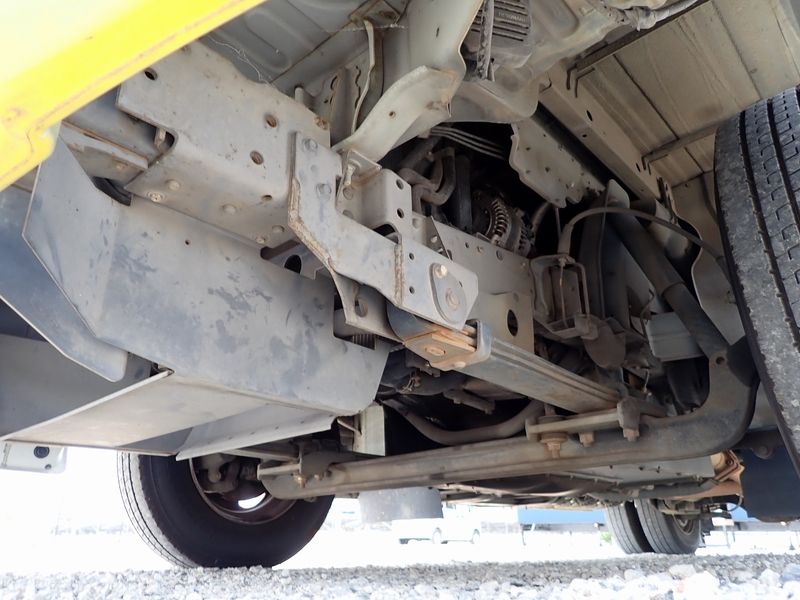 2004 Isuzu Journey KK-SBVW41 (UW-mu3d3l69vvpa)[52]