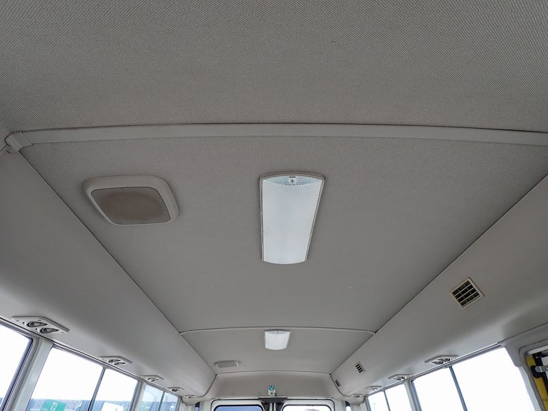 2004 Isuzu Journey KK-SBVW41 (UW-mu3d3l69vvpa)[38]