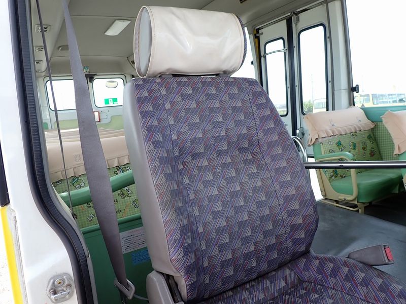 2004 Isuzu Journey KK-SBVW41 (UW-mu3d3l69vvpa)[9]