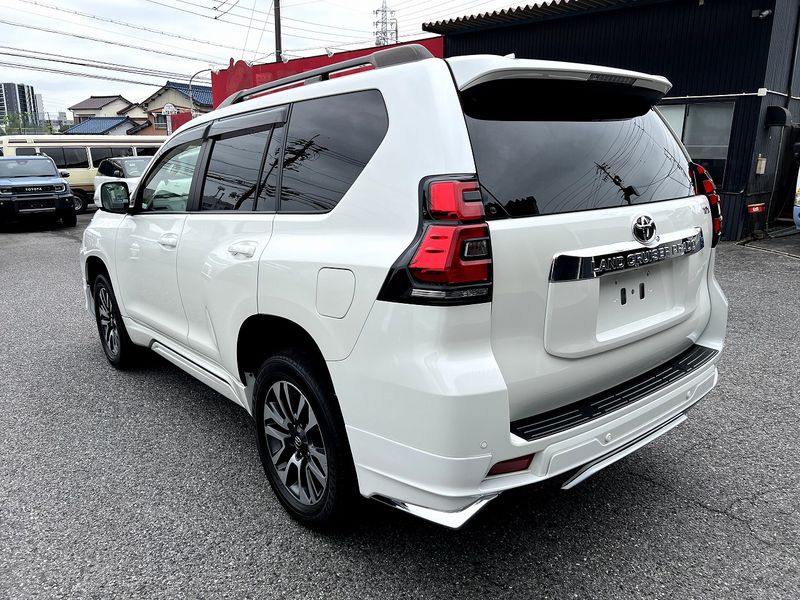2021 Toyota Land Cruiser Prado 3BA-TRJ150W (UW-mu3d3n6qh6ud)[2]