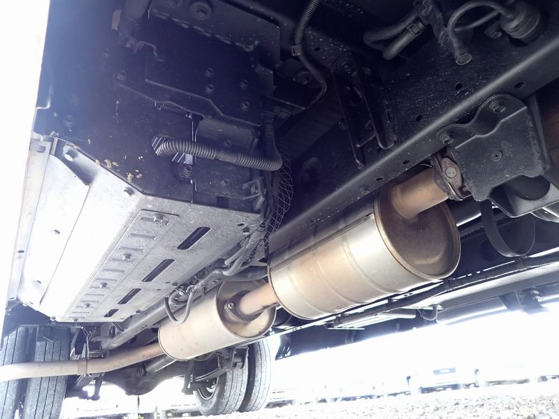 1995 Toyota Coaster KC-HZB50 (UW-mu3d3sr4jb26)[19]