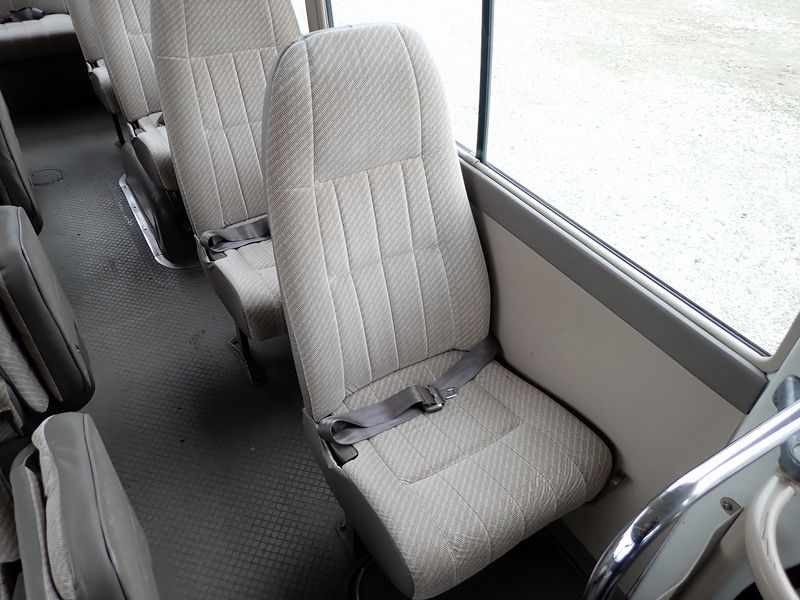 1995 Toyota Coaster KC-HZB50 (UW-mu3d3sr4jb26)[46]
