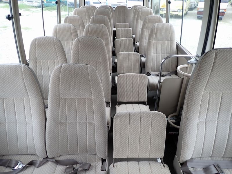1995 Toyota Coaster KC-HZB50 (UW-mu3d3sr4jb26)[49]