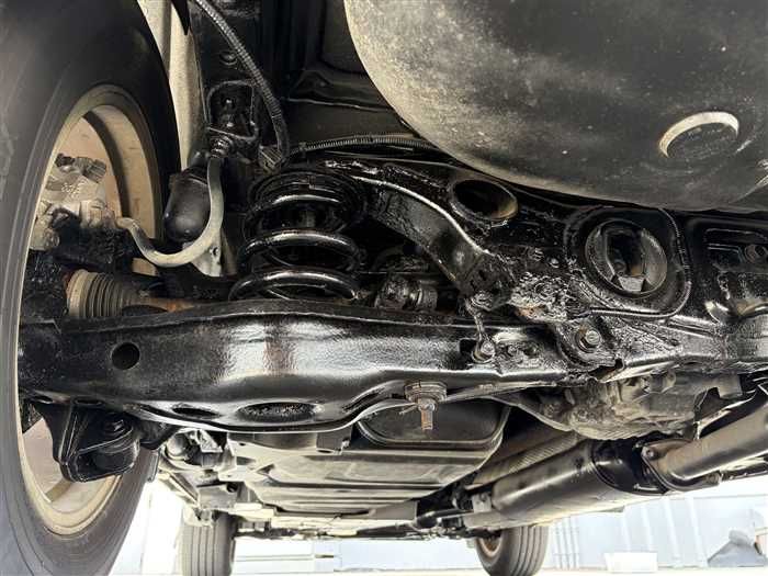 2014 Toyota Harrier DBA-ZSU65W (UW-mu3i3fqwq3ul)[25]