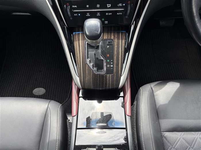 2014 Toyota Harrier DBA-ZSU65W (UW-mu3i3fqwq3ul)[13]