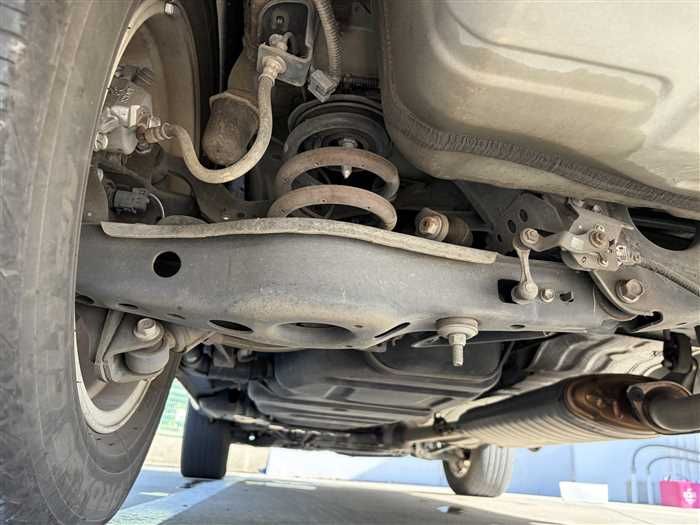 2014 Toyota Vanguard DBA-ACA38W (UW-mu3i3hdzq9on)[25]