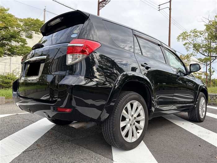 2010 Toyota Vanguard DBA-ACA33W (UW-mu3i3i6y9ss5)[2]