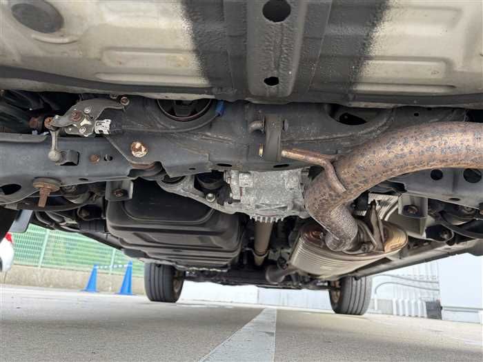 2010 Toyota Vanguard DBA-ACA33W (UW-mu3i3i6y9ss5)[26]