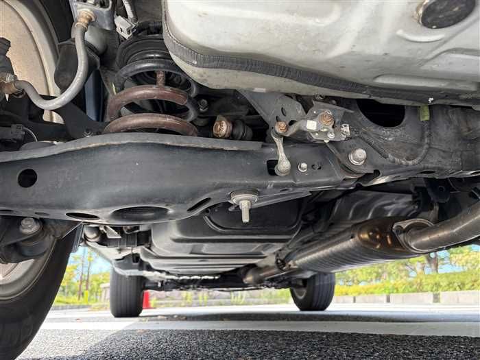 2013 Toyota Vanguard DBA-ACA38W (UW-mu3i3k5olyd8)[25]