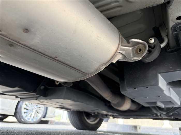 2014 Toyota Harrier DBA-ZSU60W (UW-mu3i3kvor0c8)[23]