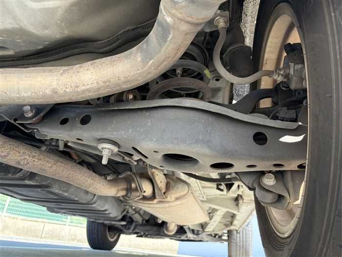 2013 Toyota Vanguard DBA-ACA38W (UW-mu3i3ln2cnel)[27]